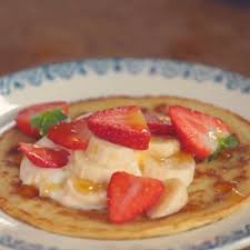 Jamie Oliver On Instagram The Most Beautiful Simple Fluffy Pancakes Recipe 1 Cup Of Self Raising Flour 1 Cup Of Milk 1 Egg And A Pinch Of Salt We Like