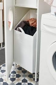 Ikea Deutschland Unsere Badezimmermobel Helfen Beim Organisieren Und Ordnunghalten Der Wascheschrank Lilla Wascheschrank Ikea Ikea Schrank Waschkuchendesign
