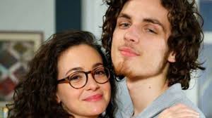 Un posto al sole episodio 5562 martedì 10 novembre 2020. Un Posto Al Sole Anticipazioni 2 Dicembre Vittorio E Alex Tornano Insieme