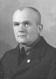 Paul Heuss's Instagram, Twitter & Facebook