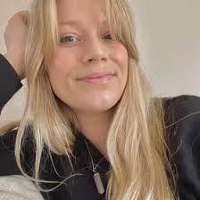 Amelia Meadows (ameliajameadows)