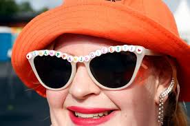 Makiksen aamu-uinti, vip-puolen kevätkääryleet ja tulikuuma Domino