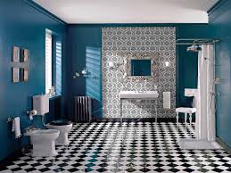 Susi's favourite room of the flat is the bathroom. Nostalgie Bad Nostalgie Badezimmer Retrobad Badezimmer Klassisch Badezimmer Im Retrostil Edlesbad Ch