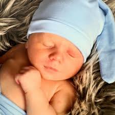 Spur of the moment JCPenny photoshoot haha They actually still do normal  photos and not just awkward Christmas cards haha My little man🙌 @jcpenney  @jcpenneyportraits #newborn #newbornphotography #newbornphotoshoot  #jcpennyportraits