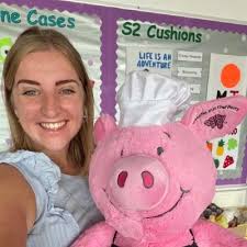 Lucy Meldrum 🙌🏻 (@LucyMeldrum8)