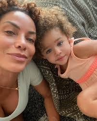 Evie Murphy's Instagram, Twitter & Facebook