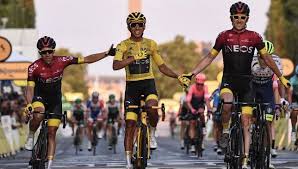 El colombiano egan bernal, durante la decimonovena etapa del tour de francia, el viernes 26 de julio de 2019.thibault camus / ap. Tour De France 2019 Egan Bernal Wraps Up Win For Team Ineos Creates History For Colombia Tour De France Egan Giro D Italia