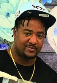 Marcus Hubbard's Instagram, Twitter & Facebook