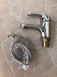 Harga kran wastafel toto asli biasanya lebih mahal dibanding harga kran wastafel toto kw karena memang kualitasnya berbeda. Jual Kran Wastafel Air Panas Dan Dingin Merk Fio Model Toto Dan Wasser Di Lapak Tokosms Bukalapak