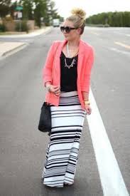 Black And White Maxi Skirt Outfit How To Wear A Maxi Skirt Divine Caroline Striped Maxi Skirt Outfit Maxi Skirt Outfits Fashion