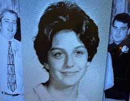 Glenda Kay Busby Lofton (1948-2025)