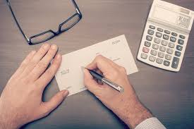 L'assegno di mantenimento (o divorzile) è una forma economica di sostentamento erogata al al di là delle somme corrisposte a titolo di assegno periodico di mantenimento e/o di contributo casa, le salve, verso annualmente alla mia ex la somma di 9100€ quale alimenti. L Assegno Di Mantenimento