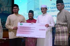 Kppk belum bercadang jadikan ketum sebagai produk komoditi. Mohamed Azmin Ali On Twitter Menghadiri Majlis Iftar Ramadhan Risda 2019 Bersama Pengurusan Dan Kakitangan Pihak Berkuasa Kemajuan Pekebun Kecil Perusahaan Getah Risda Turut Menyampaikan Saguhati Kepada Kakitangan Risda Dan
