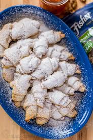 Walnut Rugelach Recipe Video Natashaskitchen Com In 2020 Rugelach Recipe Recipes Rugelach Cookies
