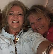 Carol Keck's Instagram, Twitter & Facebook