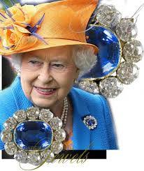 Fern Diamond's Instagram, Twitter & Facebook