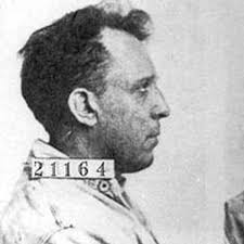 El delincuente que era maestro internacional de ajedrez: jugó en equipo con  Bobby Fischer y estuvo preso en Alcatraz con Al Capone