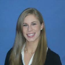 Alyson Holcomb's Instagram, Twitter & Facebook