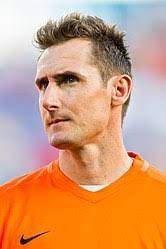 It shows photos of miro during this wm2006.for anyone wanting to see miroslav klose's pics.go and have a look there www.mirosl. Miroslav Klose Wikipedia