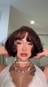 She’s working late and getting ready to sing her heart out with this look  🎤✨ @ashley quiroz #SephoraSquad