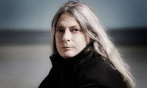 June Tabor: watery, not grave