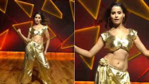 Woman dances to Sheila Ki Jawani, wears outfit similar to Katrina Kaif |  Trending - Hindustan Times