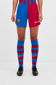 Prove your supportive skills in style by cheering on the czech republic football team in the latest official kit from puma. Home Kit Kits Categories Barca Store