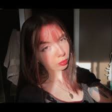 Emma Burt (emmaburt02)