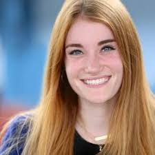 Sarah Boyle's Instagram, Twitter & Facebook