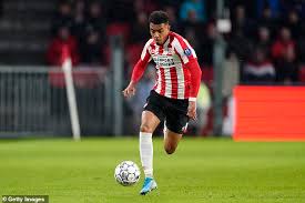 Transferts, salaire, palmares, statistiques en club et en sélection nationale. Barcelona Join Race To Sign Psv Star Donyell Malen Arsenal News