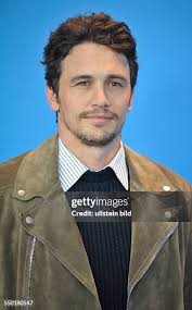 2.524 Lovelace Filme Stock Photos, High-Res Pictures, and Images