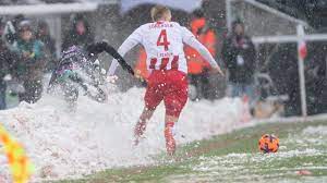 Jetzt ansehen sc freiburg vs 1. Koln Freiburg 3 4 Schnee Chaos Koln Verspielt 3 0 Fuhrung Bundesliga Saison 2017 18 Bild De Freiburg Sc Freiburg Bundesliga