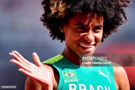 34 Tiffani Marinho Photos & High Res Pictures