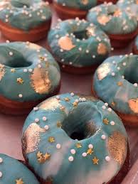Creative And Yummy Donuts Delicious Donuts Christmas Donuts Mini Donuts