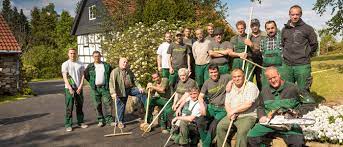 Landschaften gestalten bedeutet immer auch landschaftsbauliche maßnahmen mit ästhetischen und funktionalen aspekten in einklang zu bringen. Barkhoff Co Gmbh Ihr Garten Und Landschaftsbauer Aus Essen