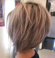 frisuren 2020 hochzeitsfrisuren nageldesign 2020 kurze frisuren stufenschnitt bob haarschnitte bob haare graduierten bob frisuren