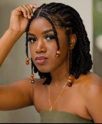 Aisha Thompkins's Instagram, Twitter & Facebook