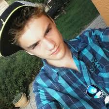 Dan Lodes (@LodesDan)