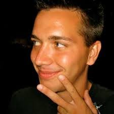 Derek Hager's Instagram, Twitter & Facebook