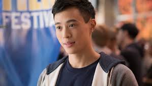The edge of seventeen (2016) parents guide and certifications from around the world. 5 Things To Know About Edge Of Seventeen Breakout Hayden Szeto