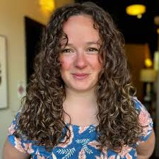 Did you know curls can be this defined without being heavy or crunchy? That  was this clients request. she likes definition and fullness but with a  softer hold! She also wanted a