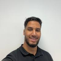 Michael Essaf's Instagram, Twitter & Facebook