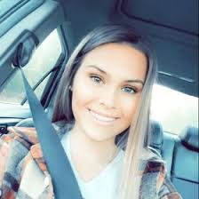 Courtney Lenoir's Instagram, Twitter & Facebook