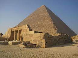 Assassins creed origins chephren pyramide innen und aussen. Die Cheops Pyramide Ist Ein Absolutes Highlight Cheops Pyramide In Giza Giseh Holidaycheck