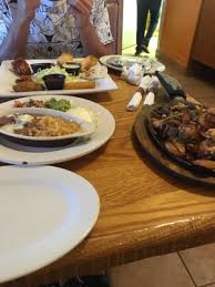 The mexican fare is mouthwatering and comes in generous portions. El Cerro Grande Mexican Restaurant Closed 43 Photos 87 Reviews Mexican 108 S Kings Hwy Myrtle Beach Sc Restaurant Reviews Phone Number