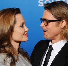 Actress/director angelina jolie pitt and husband actor brad pitt arrive at the afi fest 2015 presented by audi opening night gala premiere of universal pictures' by the sea at the chinese theatre in los angeles. Brangelina Wein Brad Pitt Und Angelina Jolie Gehen Unter Die Winzer Welt