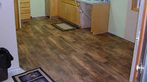 Advantages And Disadvantages Of Linoleum Flooring Savillefurniture Linoleum Flooring Flooring Linoleum Kitchen Floors