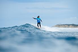 敗者復活戦が進行した『Bioglan Bells Beach Longboard Classic』2日目