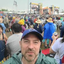 Would you visit a claw machine arcade in Foothills mall?