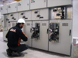 L'applicazione saw durante una manutenzione di una cabina elettrica. Manutenzione Cabine Elettriche Iei Brescia